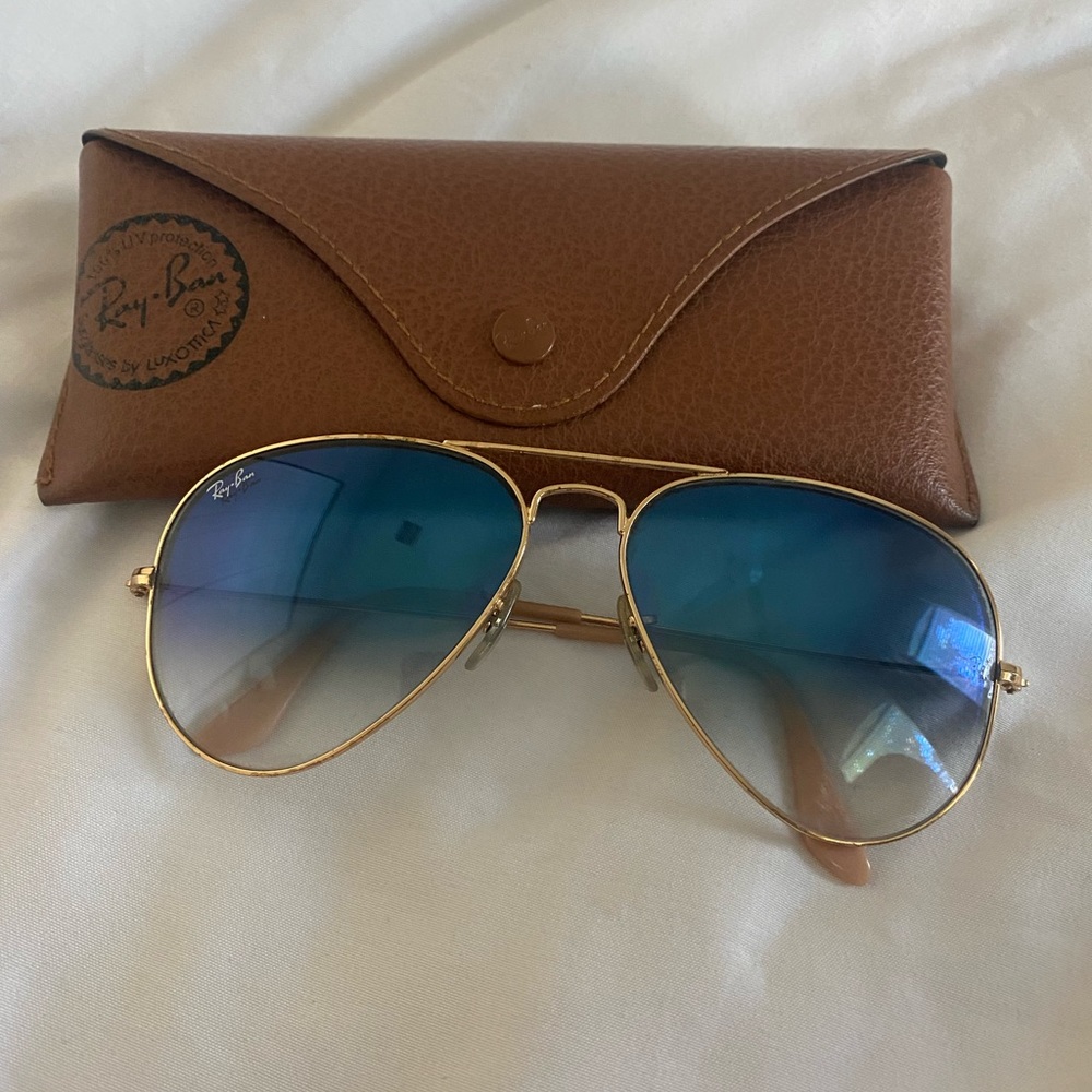 RayBan Gradient - Picture 3 of 5